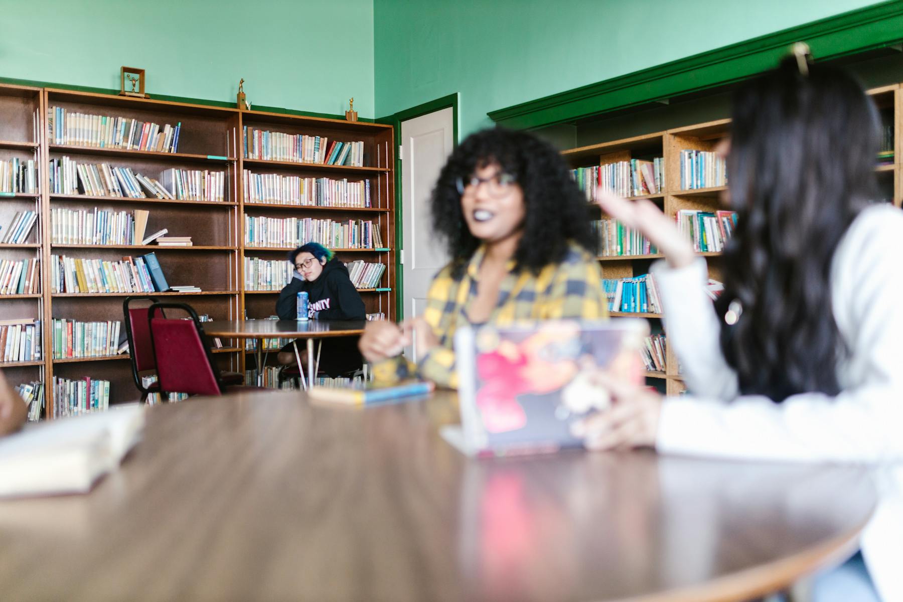 Students working together in a library